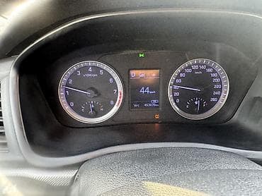 продаю хюндай соната оранжевый цвет: Hyundai Sonata: 2018 г., 2 л, Автомат, Газ, Седан — 10