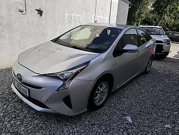 smart авто: Toyota Prius: 2016 г., 1.8 л, Вариатор, Гибрид, Хэтчбэк — 1