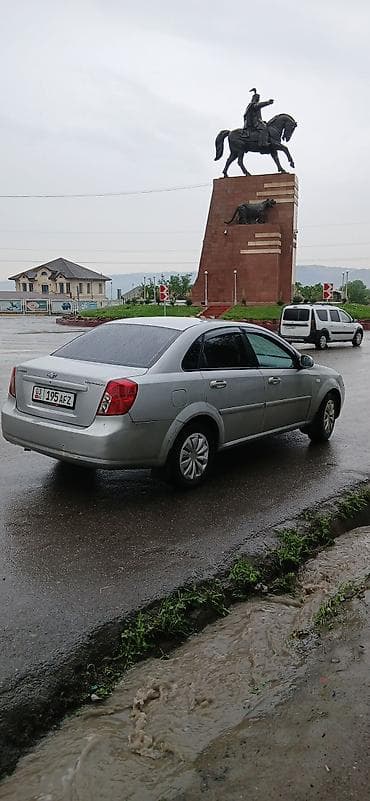 Унаа сатуу: Chevrolet Lacetti: 2007 г., 1.6 л, Кол менен иштөөчү, Бензин, Седан — 2
