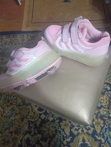Детские кроссовки-ролики (Heelys-тип) розовые - Модель: кроссовки со