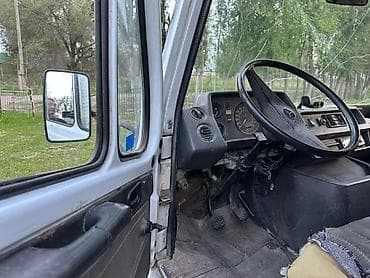 чехлы на панель: Легкий грузовик, Mercedes-Benz, Стандарт, 3 т, Б/у — 2