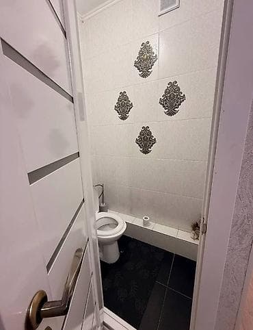 red centr: 3 комнаты, 70 м², 106 серия, 9 этаж, Евроремонт — 10