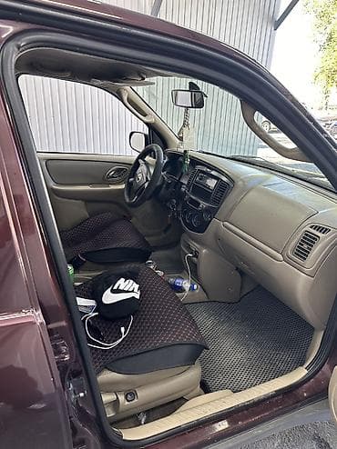 мазда тирибут: Mazda Tribute: 2002 г., 3 л, Бензин, Кроссовер — 6