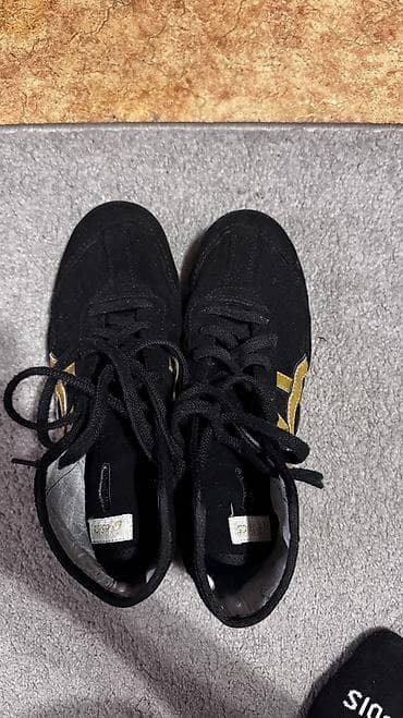 борцовки asics оригинал: Мужские кроссовки, 42, Asics, Б/у, цвет - Черный, Платная доставка, Самовывоз — 2