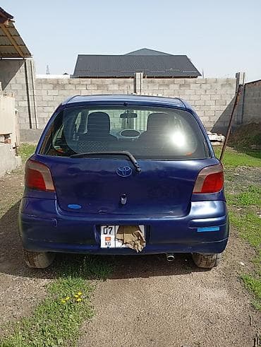 Транспорт: Toyota Vitz: 1999 г., 1.3 л, Автомат, Бензин, Хэтчбэк — 4