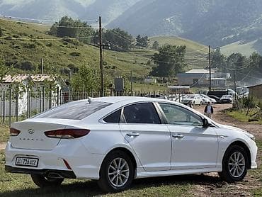 Продажа авто: Hyundai Sonata: 2018 г., 2 л, Автомат, Газ, Седан — 7