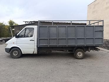 легкие коммерческие грузовики: Грузовик, Mercedes-Benz, Стандарт — 4