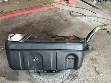 mtz 80: Топливный бак Mercedes-Benz 2001 г., Б/у, Оригинал, Германия — 4