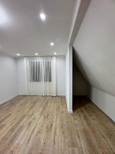 кв: 1 комната, 42 м², 3 этаж — 5