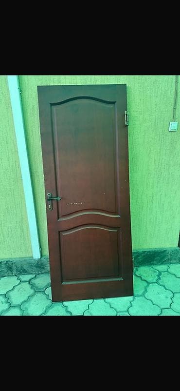 восточные формы: Межкомнатная дверь, Б/у, Глухие, Одностворчатая, Деревянная, цвет - Коричневый — 1