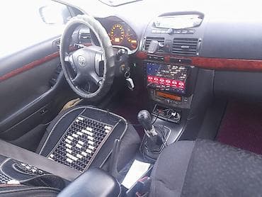 Продажа авто: Toyota Avensis: 2002 г., 1.8 л, Ручные, Газ, Седан — 4