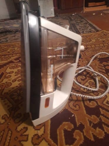 утюги подошвой деликатных тканей: Утюг Паровой, Нержавейка, Вертикальное отпаривание — 1