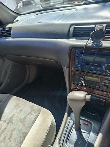 Продажа авто: Toyota Camry: 1998 г., 2.2 л, Автомат, Бензин, Седан — 6