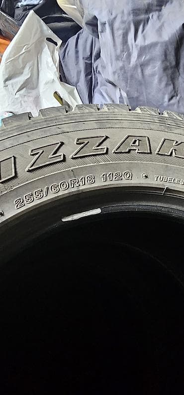 bridgestone blizzak: Шины 255 / 60 / R 18, Зима, Внедорожные (АТ/МТ), Bridgestone — 1