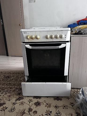 775 socket: Газовая плита BEKO с духовкой - Тип: отдельно стоящая газовая плита - — 2