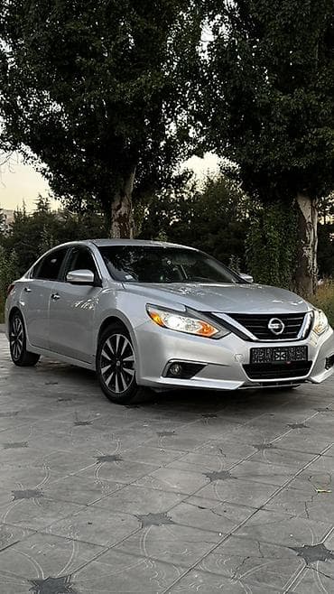 уна: Nissan Altima: 2018 г., 2.5 л, Автомат, Бензин, Седан — 2