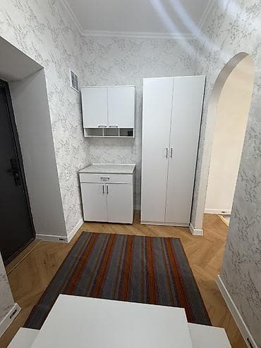 Бөлмөлөрдү ижарага берүү: 18 м², Эмереги менен — 5