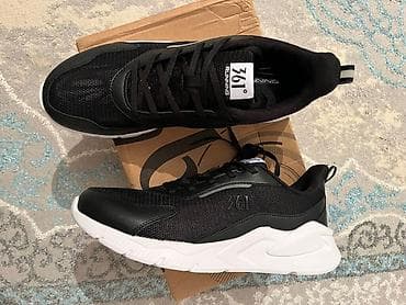 Босоножки, сандалии, шлепанцы: Мужские кроссовки, 42, Новый, цвет - Черный — 2
