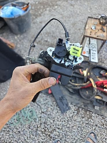 кызыл кия кыз: Бампер Kia, Колдонулган, Оригинал — 4