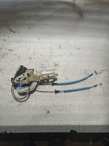 mini jack: Замок двери Hyundai Оригинал — 1