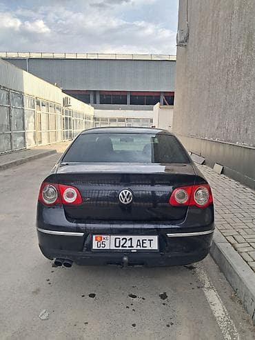 passat variant: Volkswagen Passat: 2010 г., Седан — 4