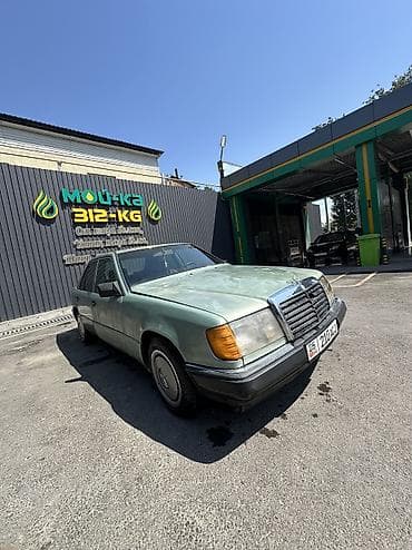 капот на w124: Mercedes-Benz W124: 1990 г., 2.3 л, Механика, Бензин, Седан — 1