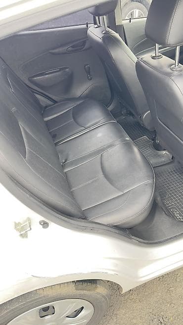 chevrolet kobalt: Chevrolet Spark: 2020 г., 1 л, Автомат, Бензин — 6