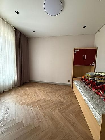 mega hous: 300 м², 4 комнаты, Бронированные двери, Видеонаблюдение, Амбарная — 3