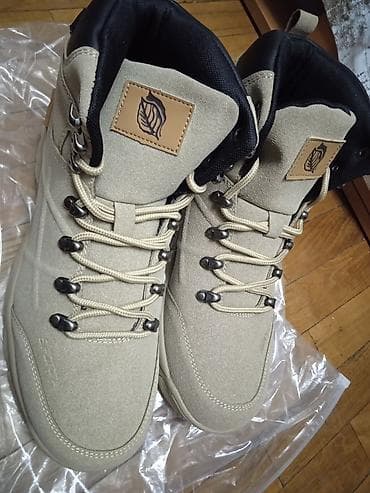 Мужские треккинговые ботинки цвета бежевый песок - Высокая модель с