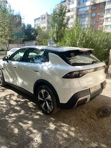 byd e2 2021: Changan Qiyuan Q05: 2026 г., Электромобиль, Кроссовер — 4