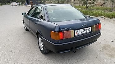 Audi: Audi 80: 1989 г., 1.8 л, Механика, Бензин, Седан — 6