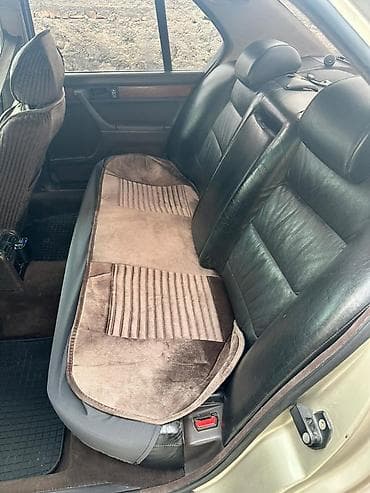 мерседес бенз с: BMW 7 series: 1990 г., Седан — 7