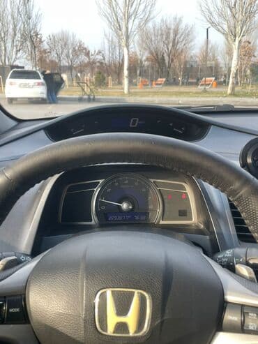 хонда сивик 2009: Honda Civic: 2008 г., 2 л, Автомат, Бензин, Седан — 3