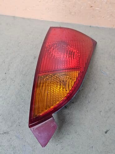 доберман купить щенка: Задний правый стоп-сигнал Ford 2000 г., Б/у, Оригинал, Германия — 10