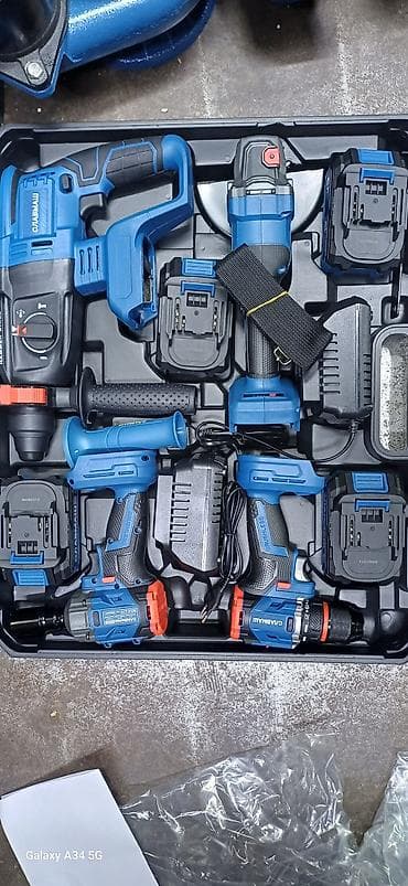 суши кейс: Многофункциональный аккумуляторный набор инструментов СЛАВМАШ в кейсе — 3