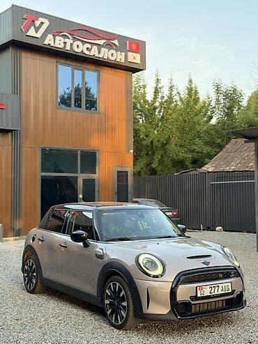 радиато: Mini Cooper S: 2022 г., 2 л, Автомат, Бензин, Хэтчбэк — 4