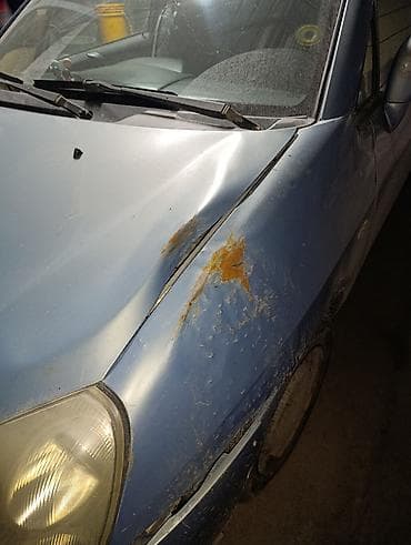 боковой ряд: Suzuki Liana: 2002 г., Механика, Бензин, Универсал — 4