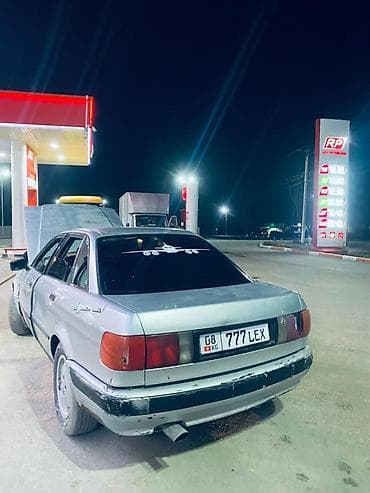Audi: Audi 80: 1992 г., Механика, Бензин, Седан — 2