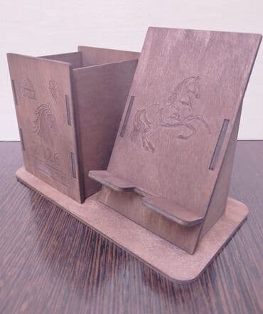 мебель бишкек столы и стулья фото цены: Деревянный настольный набор с гравировкой «Лошадь 2026» - Состав — 4