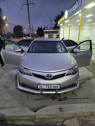 магнитола gx470: Toyota Camry: 2013 г., 2.5 л, Автомат, Бензин, Седан — 1
