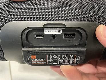 Динамики и колонки: Продам блютуз колонку JBL Charge 4 оригинал, приобреталась в сетевом — 3