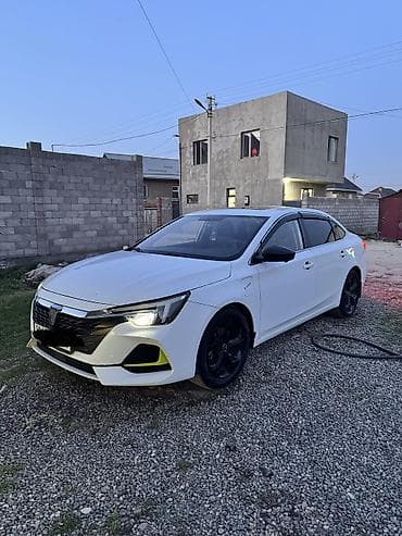 bye e5: Roewe Ei6 Max: 2021 г., 1.5 л, Автомат, Электромобиль, Седан — 3
