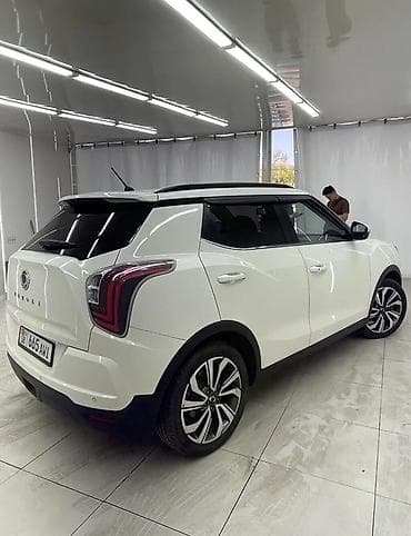 бампер передний виш: Ssangyong Tivoli: 2020 г., 1.6 л, Автомат, Дизель, Кроссовер — 5