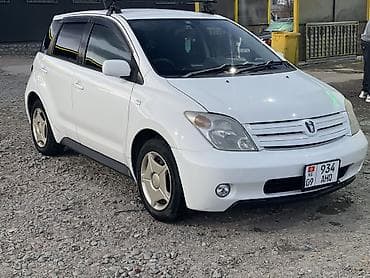 subaru foreste: Toyota Ist: 2003 г., 1.5 л, Автомат, Бензин, Хэтчбэк — 3