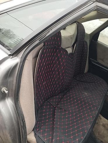 185 75 16с: Audi 80: 1987 г., Механика, Седан — 4