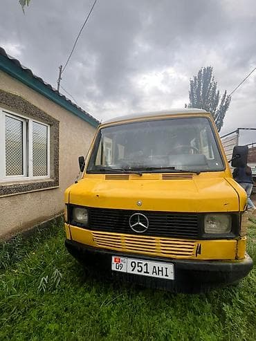 касем машина: Mercedes-Benz T1: 1988 г., 3 л, Механика, Дизель, Фургон — 4