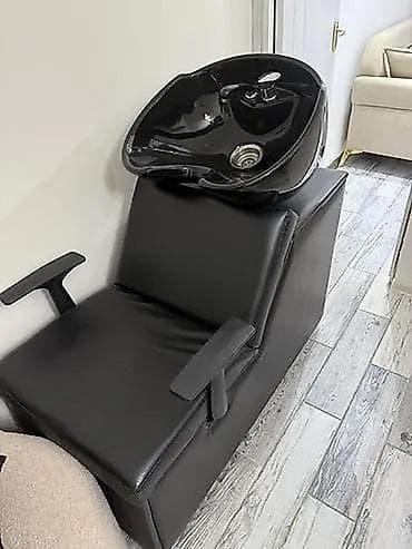 Өндүрүш үчүн жабдуулар: Продаю две мойки парикмахерская с креслом. В хорошем состоянии! - — 1