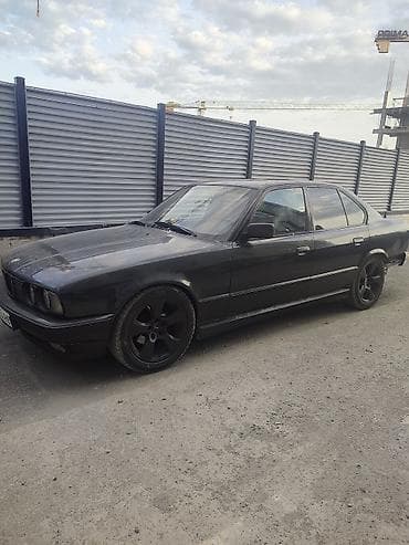 кузов е34: BMW 5 series: 1992 г., Механика, Седан — 1