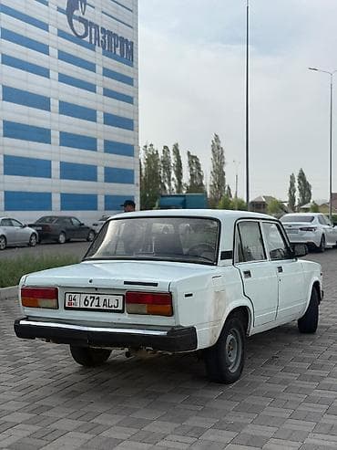 ваз 21012: ВАЗ (ЛАДА) 2107: 2004 г., 1.5 л, Механика, Бензин, Седан — 3