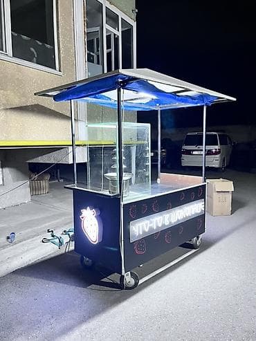 фудкор: Мобильная торговая стойка «Что‑то в шоколаде» с шоколадным фонтаном - — 3